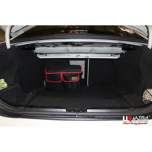 Ultra Racing Rear Strut Brace for BMW M5 E60 (05-10)