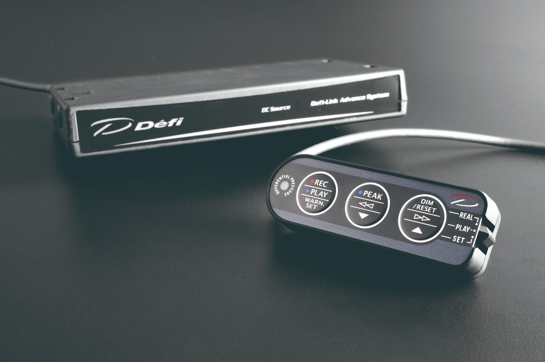 倉庫整理品】 Defi-Link ADVANCE コントロールユニット ＋ ADVANCE ZD(アドバンスズィーディー) ジャンク品