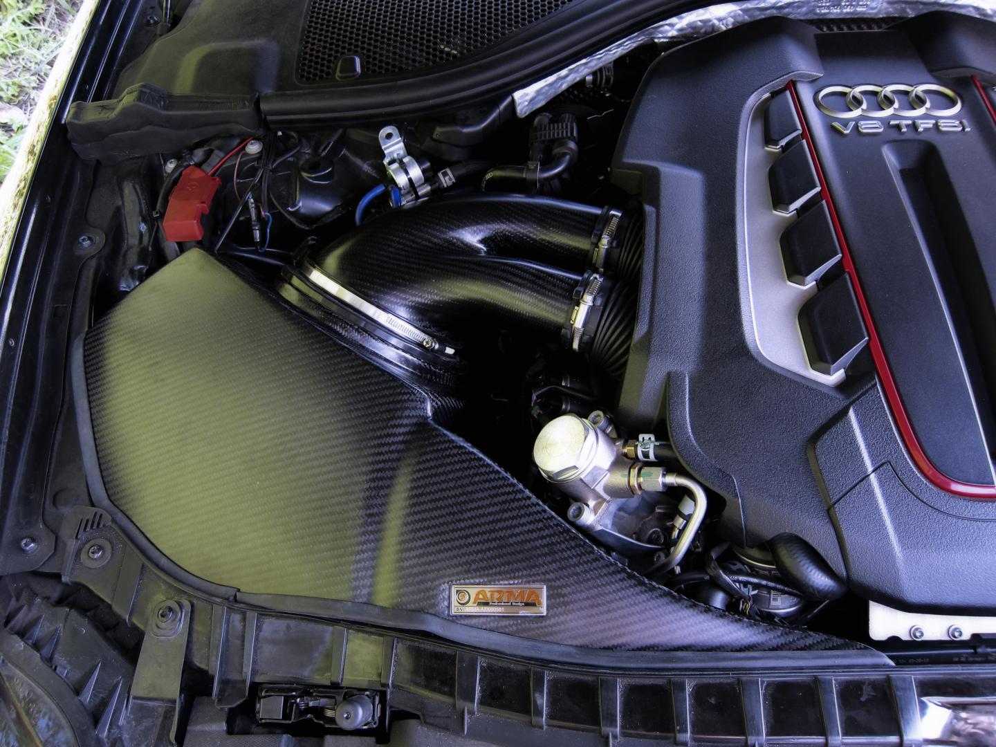 Pipercross V1 Armaspeed Carbon Fibre Air Intake for Audi RS6 C7