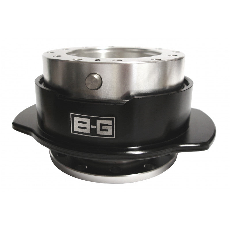 MOMO Steering Wheel Quick Release - Adaptor 6x70 / 6x74 PCD (With Screws)