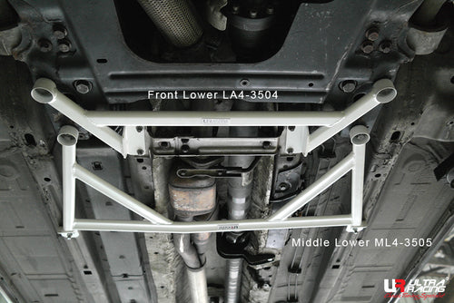 Ultra Racing Front Lower Brace for Alfa Romeo 159 3.2 V6 Q4 (05-11)