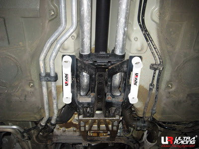 Ultra Racing Mid Lower Brace - Porsche 911 (997) 3.6 Carrera 4S (05-) Default Title