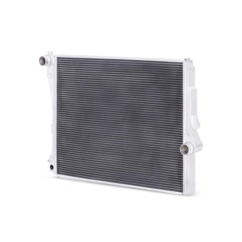 Mishimoto Performance Radiator for BMW E46 3 Series (99-06) MMRAD-E46-323A